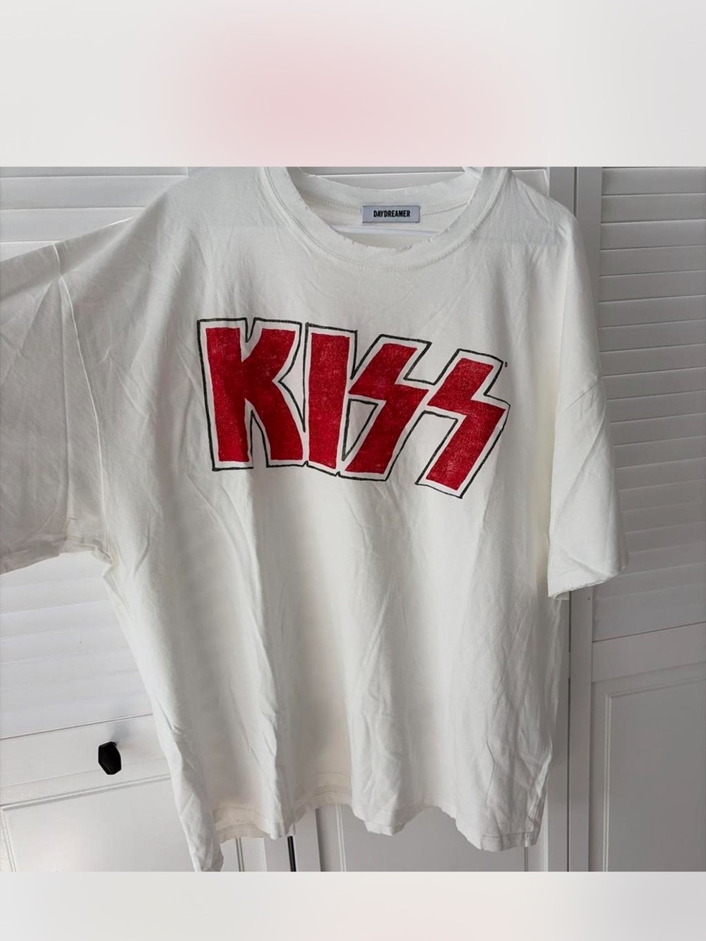 Daydreamer 'KISS' Tee